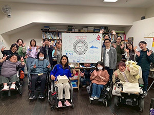 With everyone at Muchu Center. The drawing on the whiteboard looks exactly like Laxmi-san!